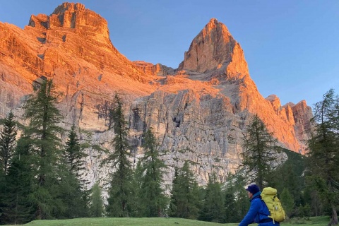 home-dolomiti-parallax