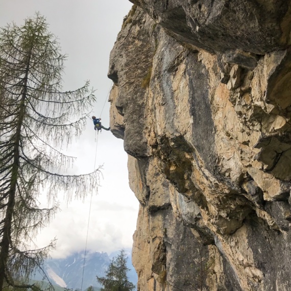 Crag climbing courses in the Dolomites MountainFree